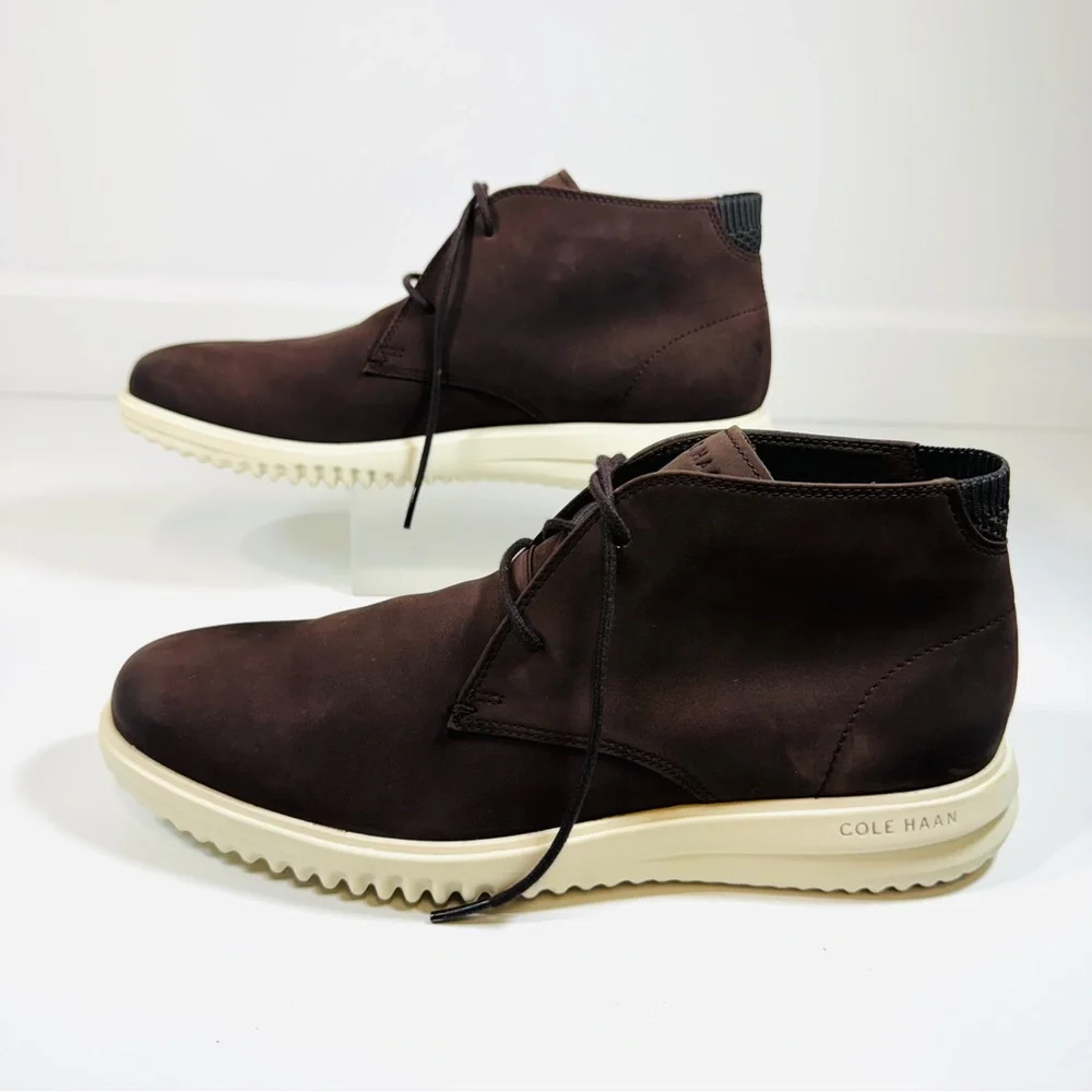 COLE HAAN‎ - MENS GRAND+ CHUKKA BOOTS Dk Chocolate Size 10.5